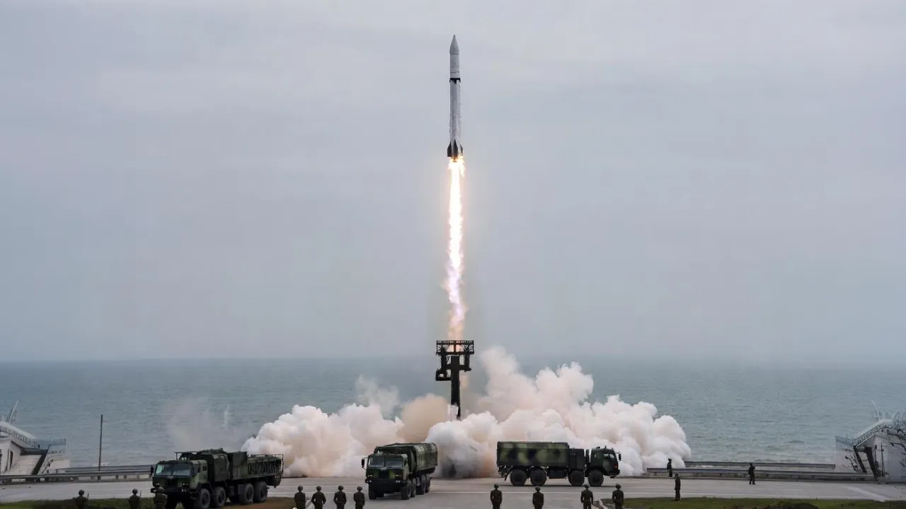 La Corée du Nord tire des missiles balistiques en pleine guerre Iran : Pyongyang profite du chaos mondial